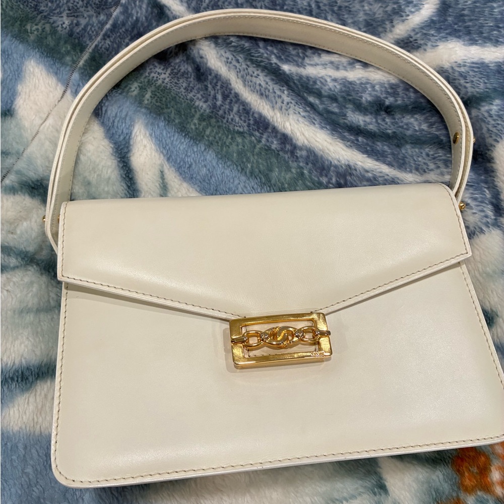 Elegant Vintage Celine White Leather Shoulder Bag - Picture 2 of 16